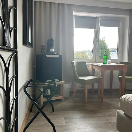 Birnbom Warnemuende *