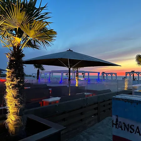 Birnbom Warnemuende بيت ضيافة