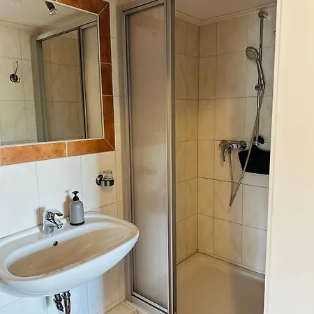 Birnbom Warnemuende Росток