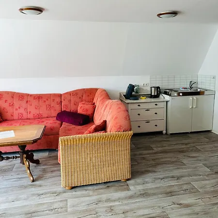 Casa de hóspedes Birnbom Warnemuende 3*