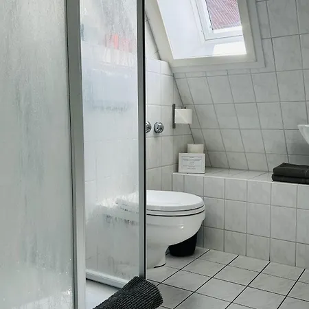 Birnbom Warnemuende Росток