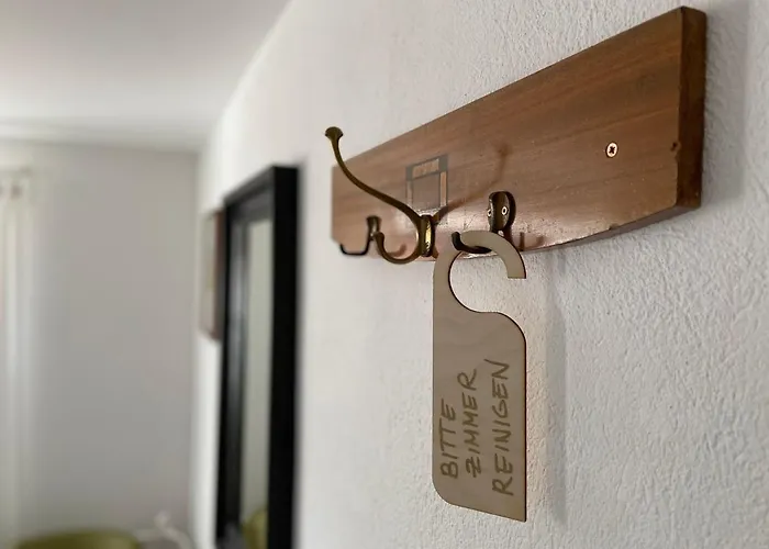 Birnbom Warnemuende 3*