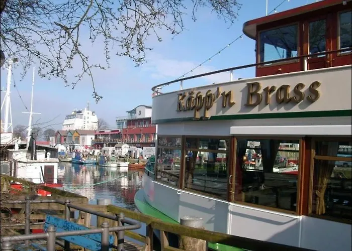 Birnbom Warnemuende ゲストハウス