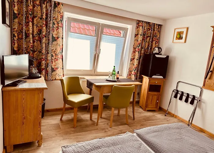 ゲストハウス Birnbom Warnemuende ロストック