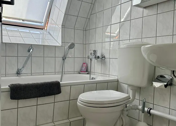 ゲストハウス Birnbom Warnemuende 3*