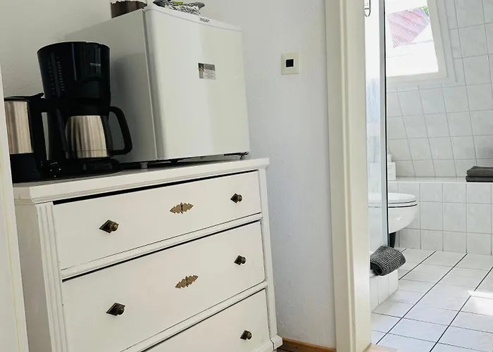 Birnbom Warnemuende 3* ロストック